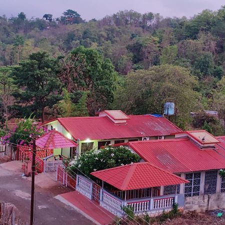 Jenjon Best Retreat Chalets At Sparsh Karjat Resort With Optional Swimming Pool Exteriör bild